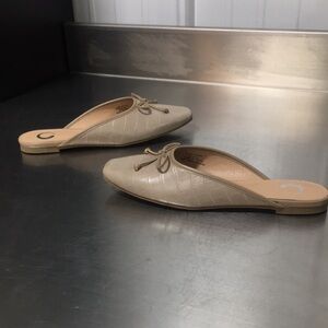 New WB Woman’s Journee Collection Elegant Beige Slip-On Women's Shoes